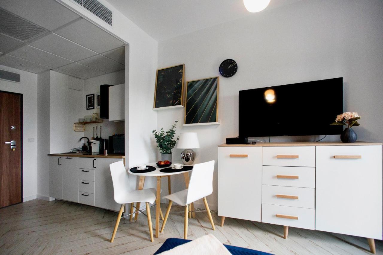 Prymasa Tysiaclecia - P&O Serviced Apartments Варшава Екстериор снимка