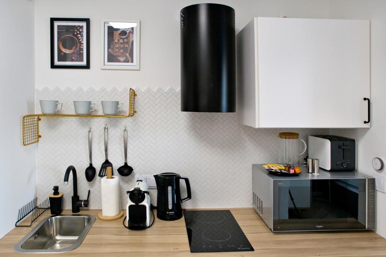 Prymasa Tysiaclecia - P&O Serviced Apartments Варшава Екстериор снимка